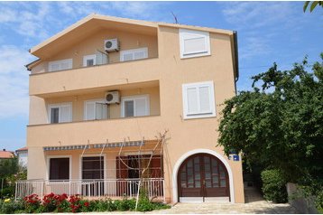 Kroatija Privát Biograd na Moru, Eksterjeras
